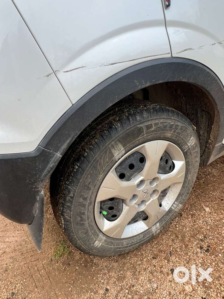 Mahindra Xuv300 Petrol 2024