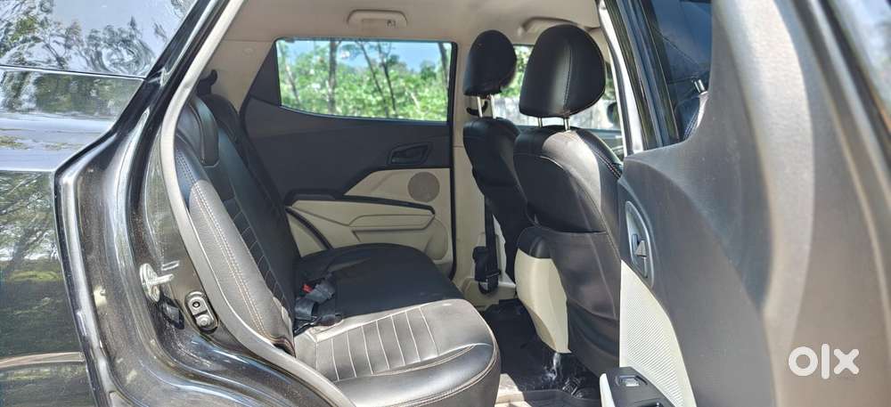 Mahindra Xuv300 W4 Diesel, 2023, Diesel