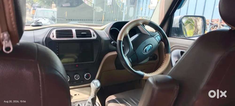 Mahindra Tuv 300 2016