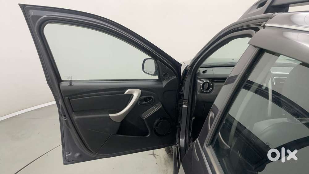 Renault Duster 1.5 Petrol Rxe, 2020, Petrol