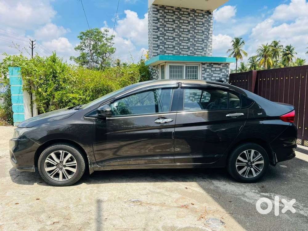 Honda City I-vtec V, 2018, Petrol