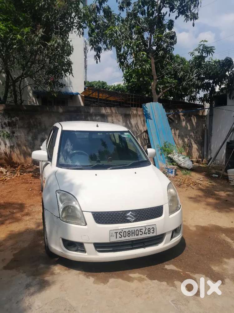 Shift Dizire 2016 Ka White Colour