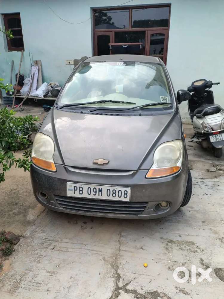 Gaadi Ek Dum Saaf Koi Dent Nhi Koi Problem Nhi