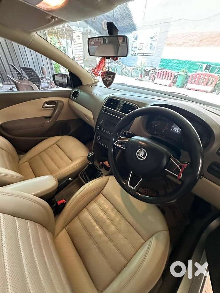 Skoda Rapid 2015 Petrol 88000 Km Driven