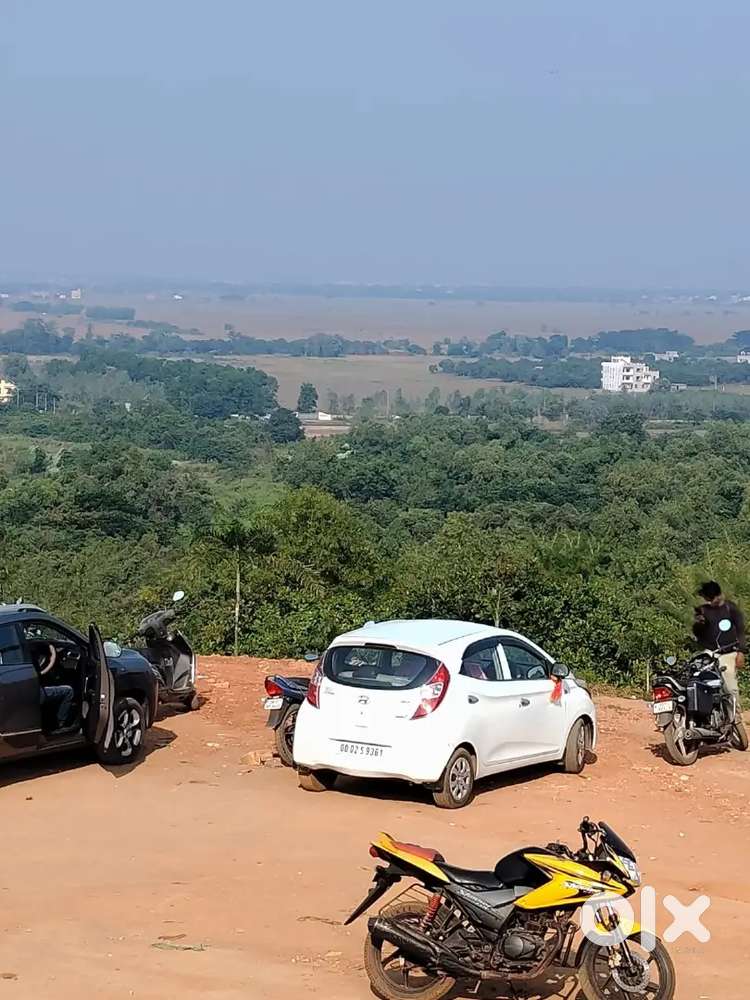 Hyundai Eon 2012 Petrol Well Maintained