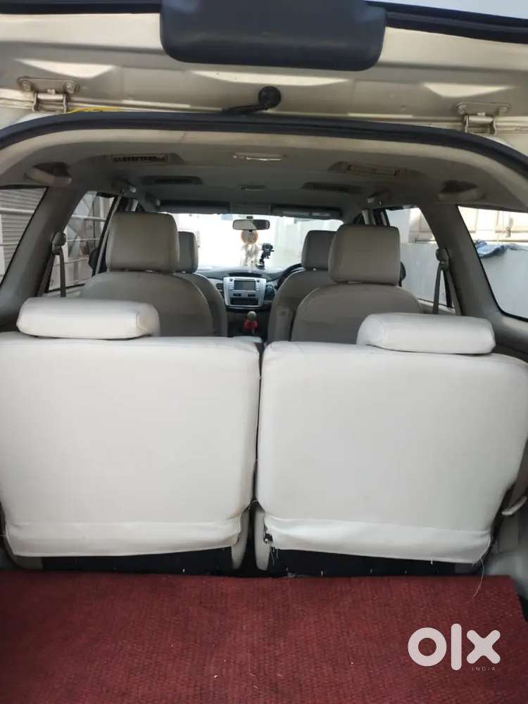 Toyota Innova 2013 Diesel 2nd Owner