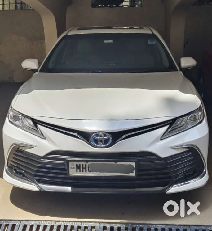 Toyota Camry Hybrid, 2024, Cng & Hybrids