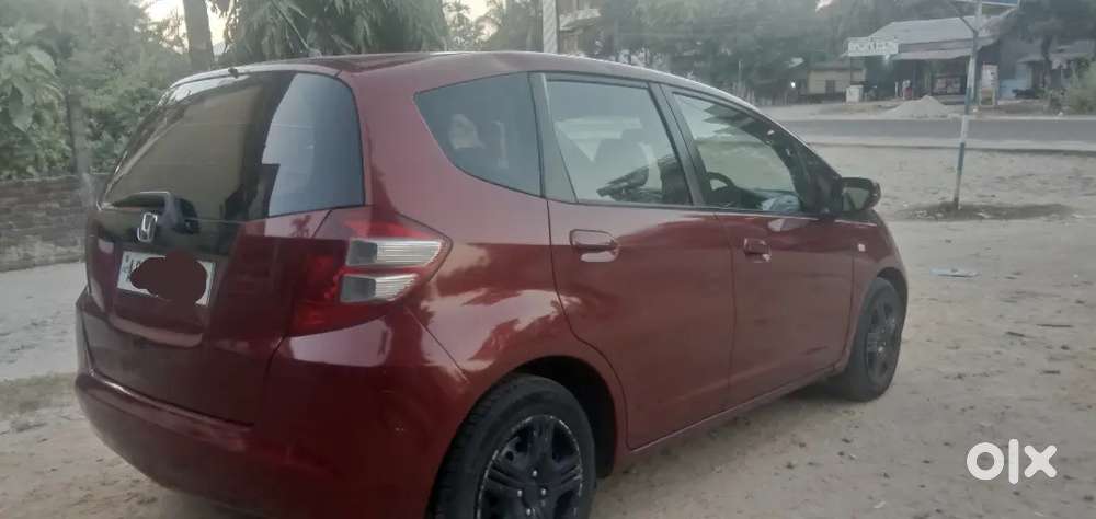 Honda Jazz 15 Petrol 100000 Km Driven