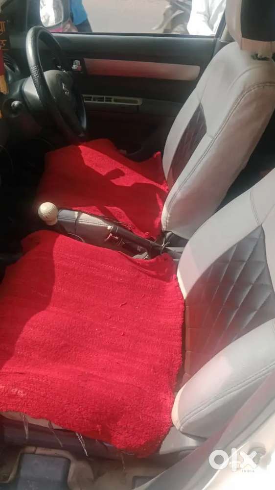 Maruti Suzuki Swift Dzire 2011