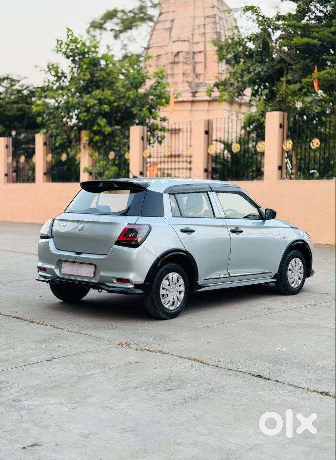 Maruti Suzuki Swift Lxi Option, 2025, Petrol