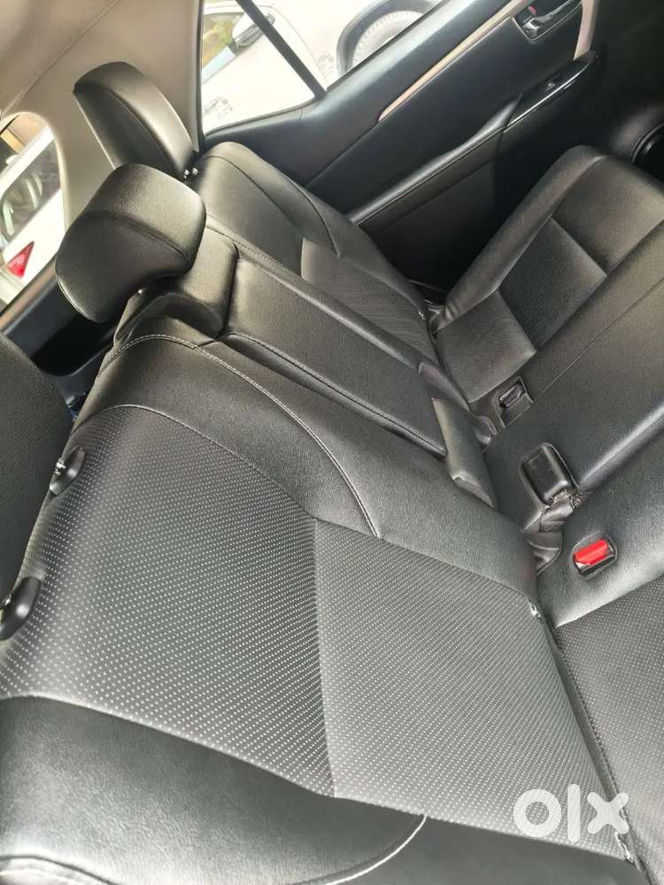 Toyota Fortuner 2025 Petrol Well Maintained. First Owner.