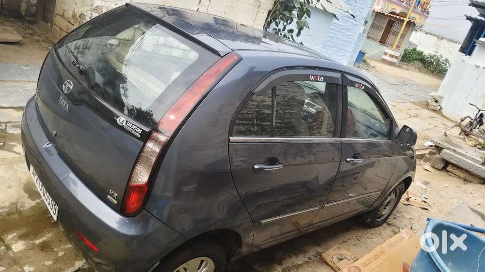 Tata Indica Vista 2013 Diesel 182000 Km Driven
