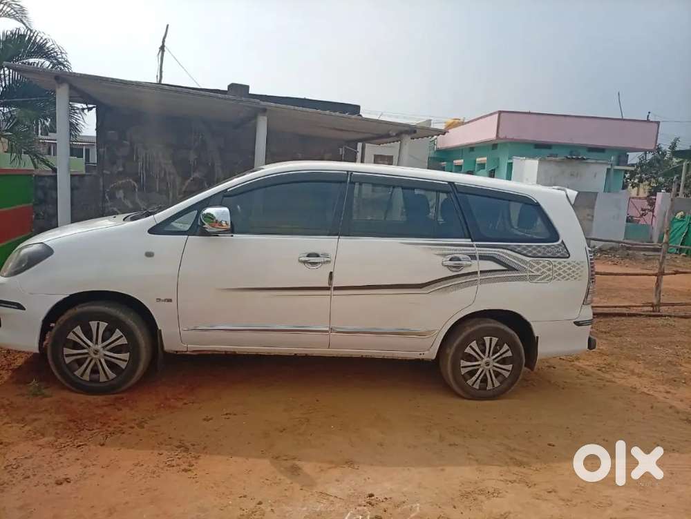 Toyota Innova 2.5 G 2012