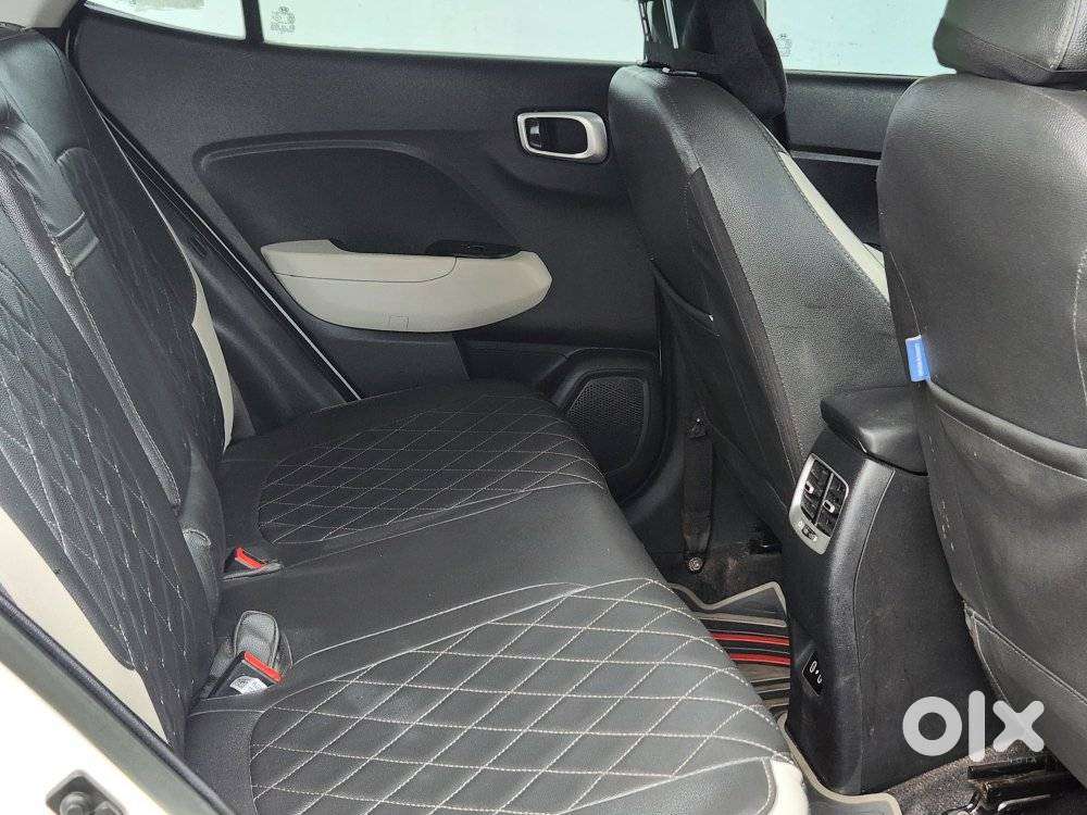Hyundai Venue Sx Mt, 2022, Petrol