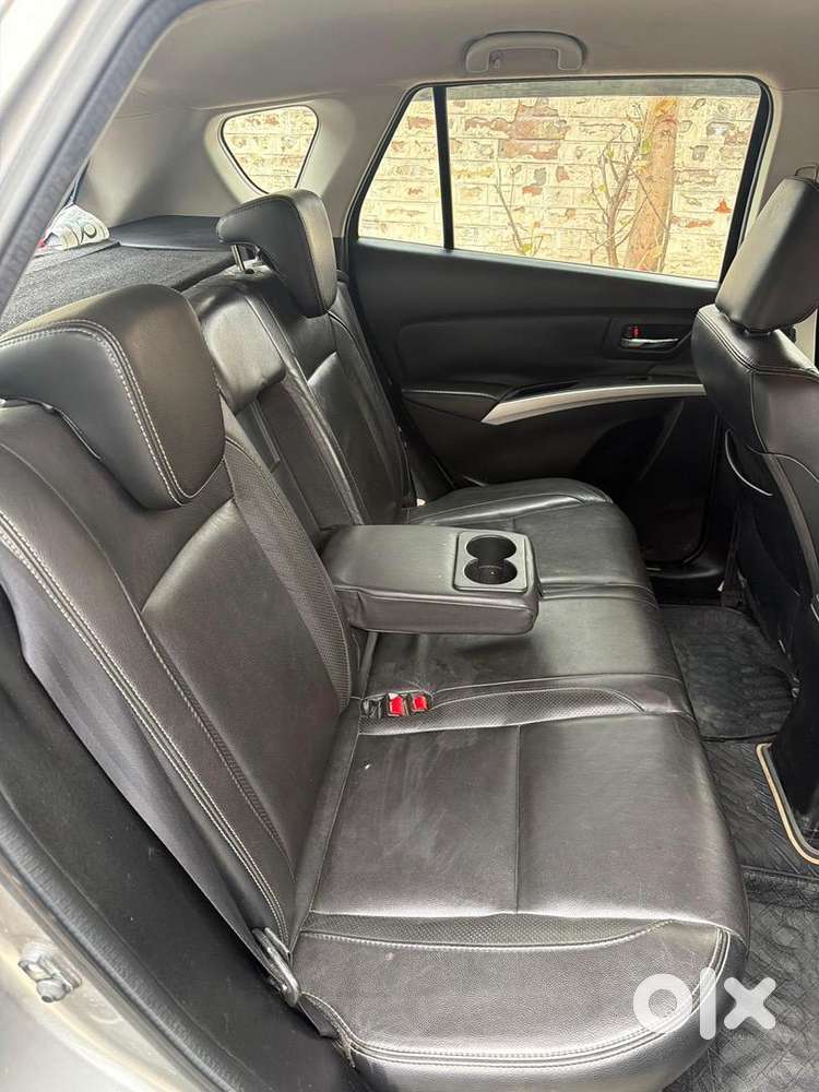 Maruti Suzuki S-cross 2016 Diesel Well Maintained