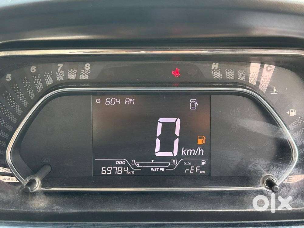 Tata Altroz Xz, 2020, Petrol