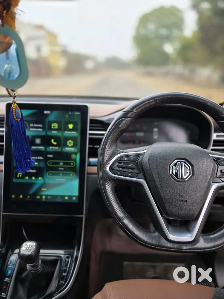 Mg Hector Plus 2023 Diesel 75000 Km Driven