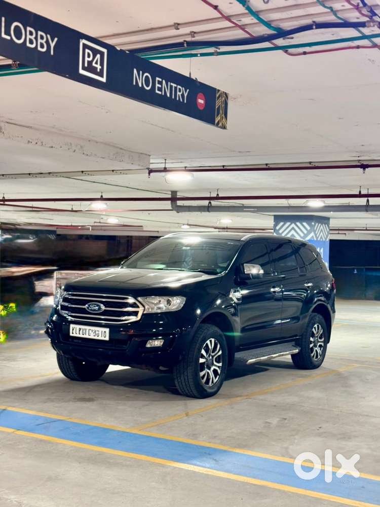 Ford Endeavour 3.2 Titanium 2017