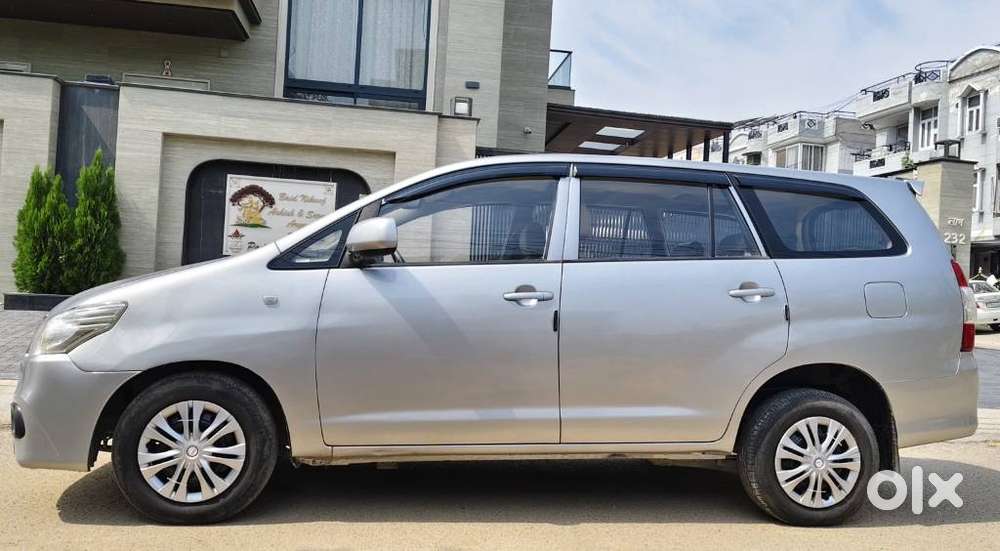 Toyota Innova 2.5 G (diesel) 7 Seater, 2016, Diesel
