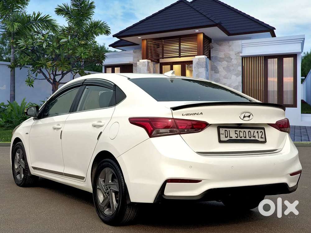Hyundai Verna Crdi 1.6 At Ex, 2018, Diesel