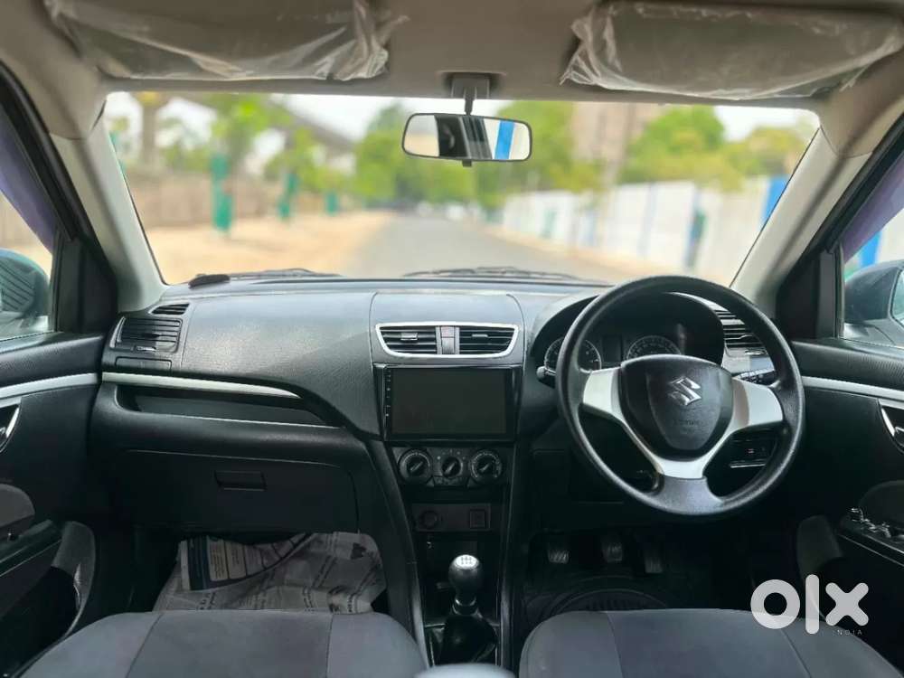 Maruti Suzuki Swift Vxi Optional, 2017, Petrol