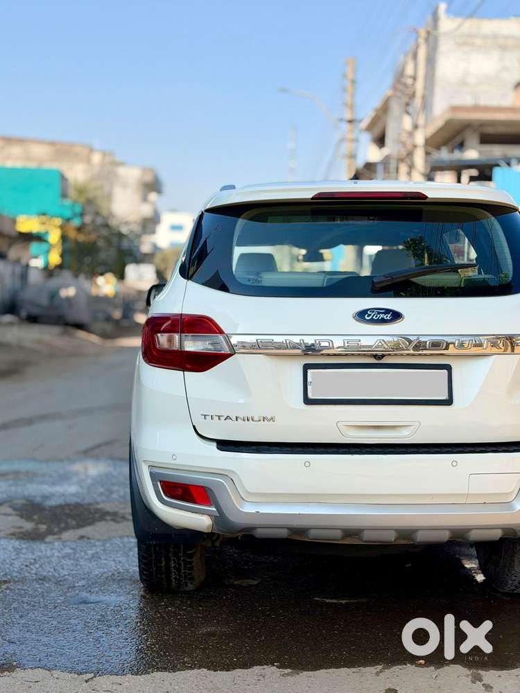 Ford Endeavour 3.2 Titanium At 4x4, 2016, Diesel