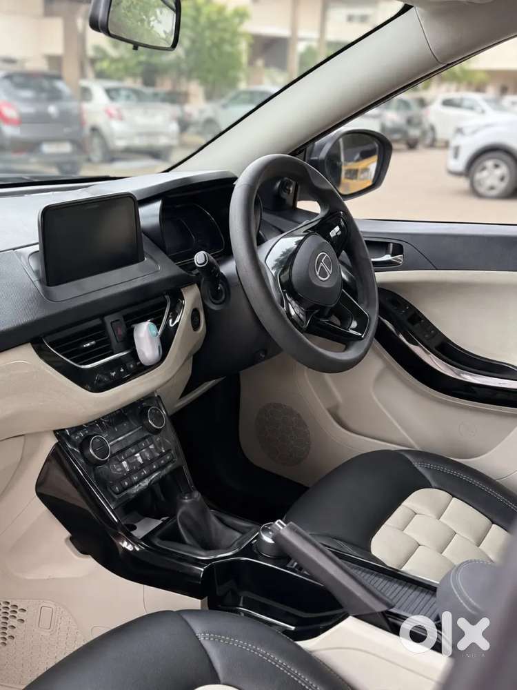 Tata Nexon 1.2 Revotron Xz Plus, 2021, Petrol
