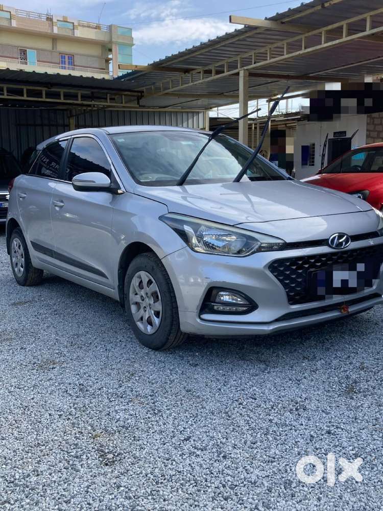 Hyundai I20 Sportz Petrol 2018