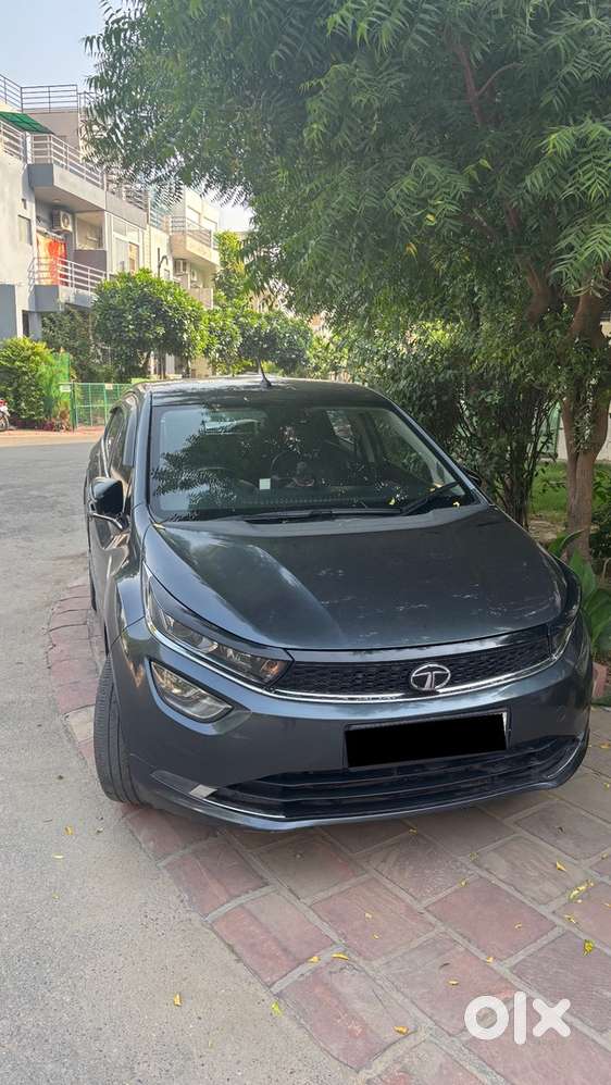 Tata Altroz Petrol 2021