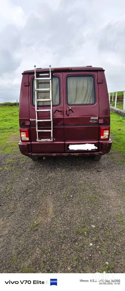 Tata Winger Deluxe 2009