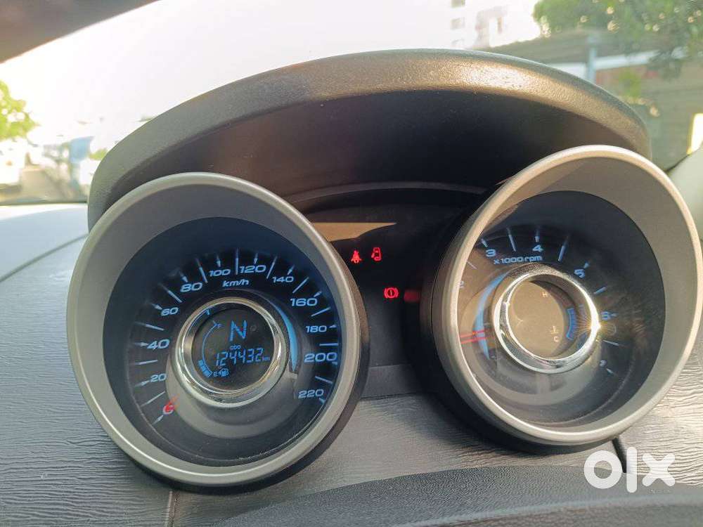 Mahindra Xuv500 W10 2wd, 2015, Diesel