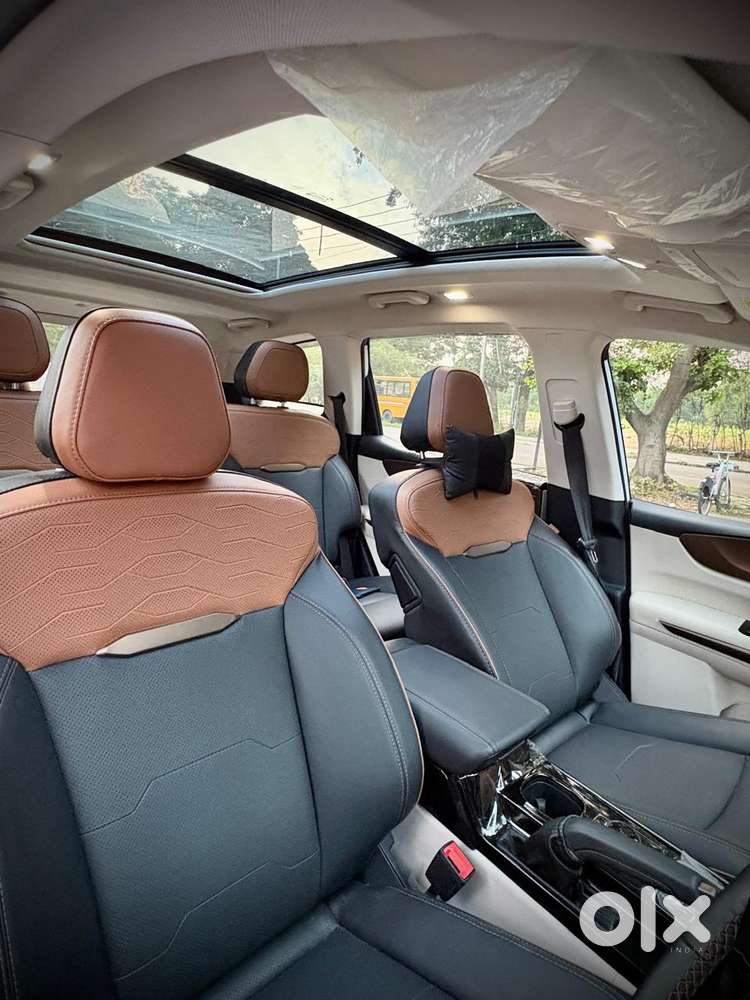 Mahindra Xuv 7xo Ax7l Diesel At, 2026, Petrol