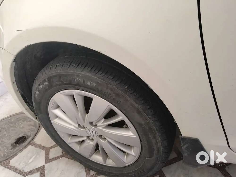 Maruti Suzuki Swift 2016