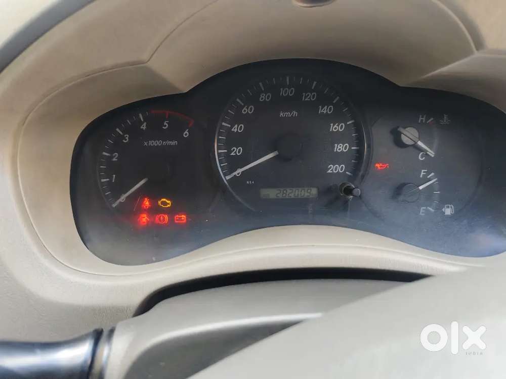 Toyota Innova Diesel 2015