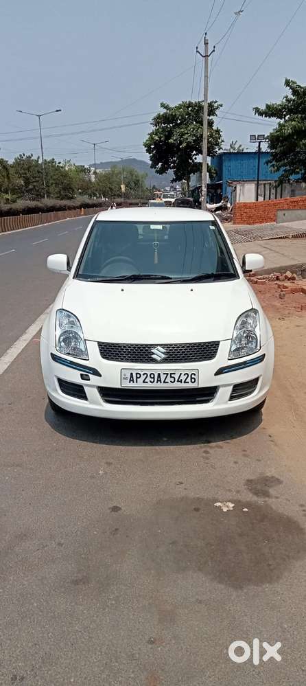 Maruti Suzuki Swift Dzire Ldi Optional, 2013, Diesel