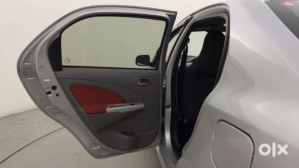 Toyota Etios 2010-2012 Vx, 2011, Petrol