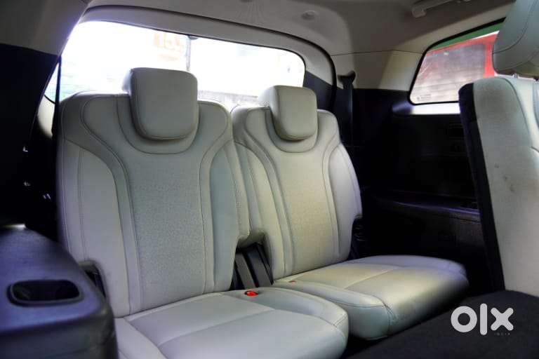 Mahindra Xuv700 Ax7 Awd, 2022, Diesel