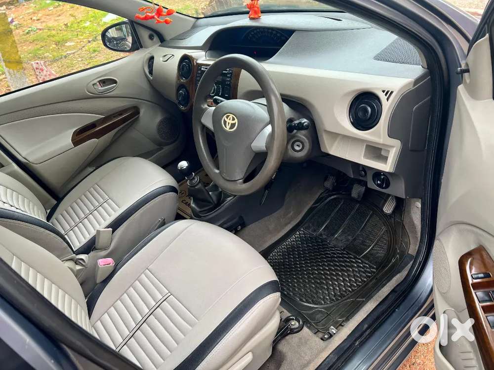 Toyota Liva Gd Diesel 2013 1st Owner