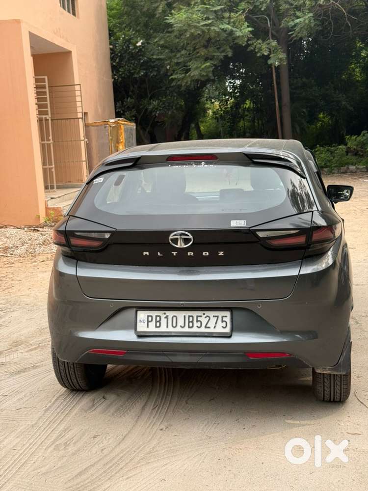 Tata Altroz 2023 Petrol Well Maintained