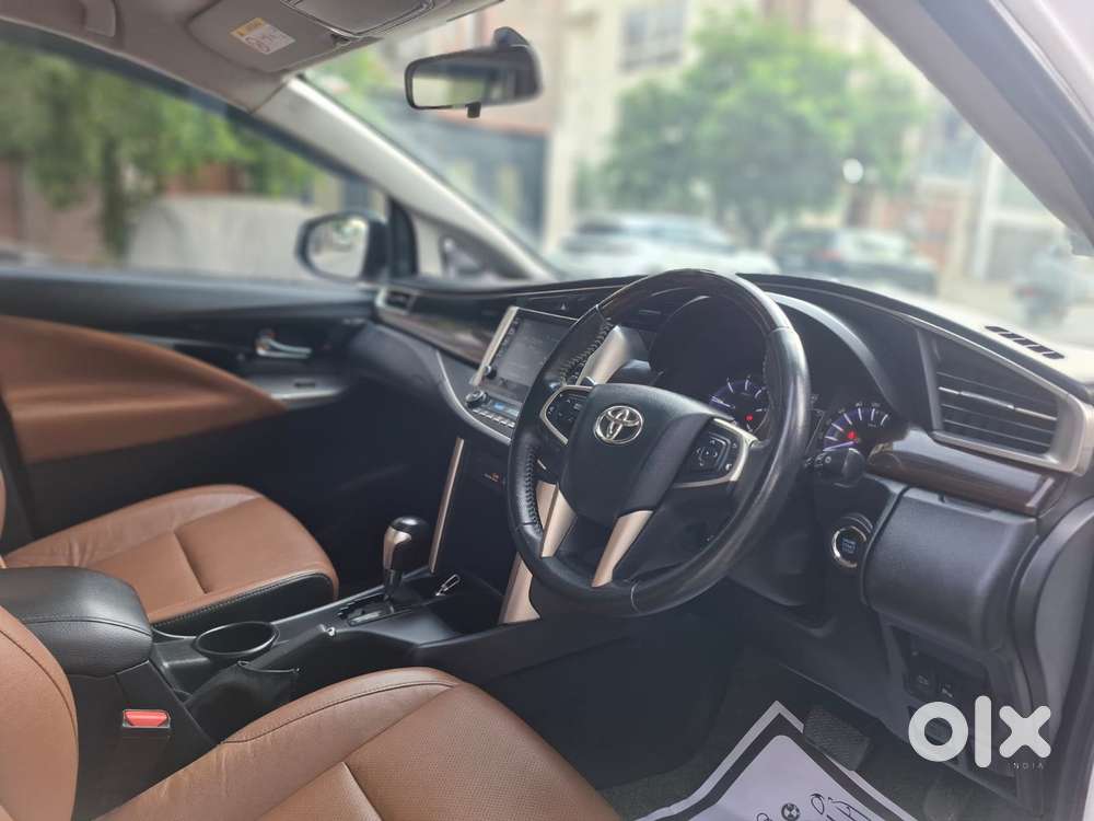 Toyota Innova Crysta [2020-ongoing] 2.4 Zx At 7 Str, 2022, Diesel