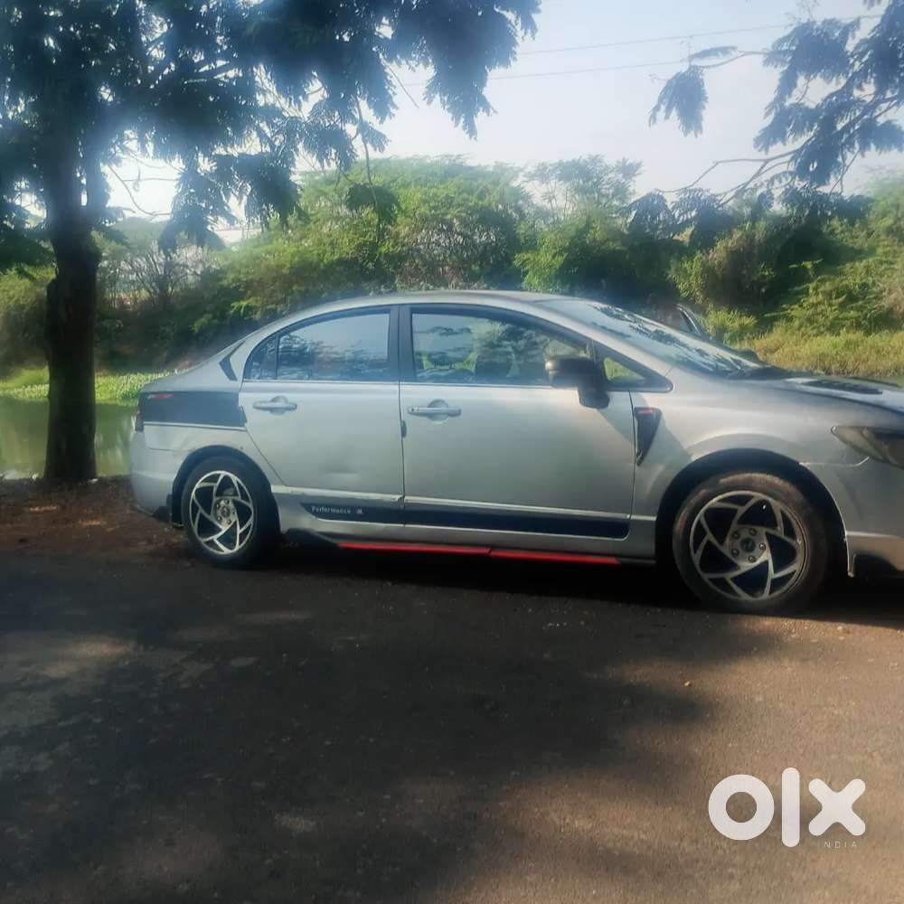 Honda Civic Petrol At 2007 Model