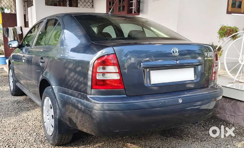 Skoda Octavia 2009 Diesel 100000 Km Driven