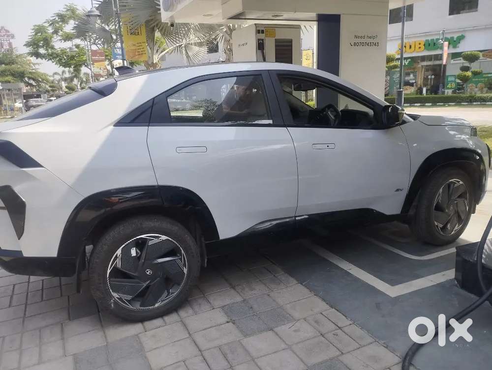 New Tata Curvv Ev 2024 Electric 35000 Km Driven,