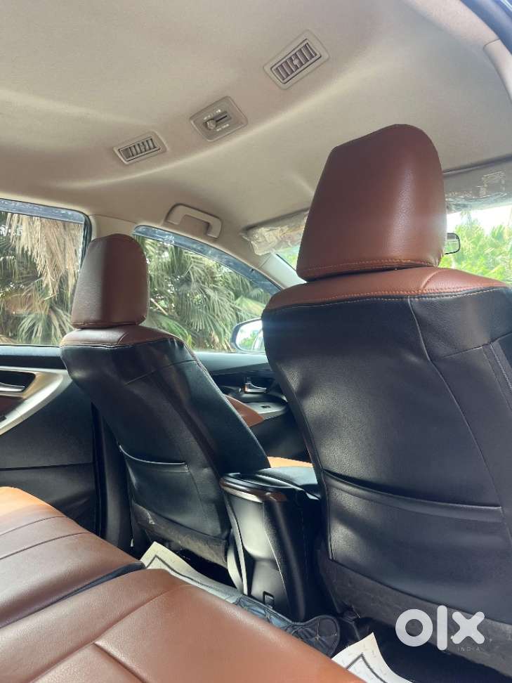 Toyota Innova Crysta [2020-ongoing] 2.4 Gx 7 Str, 2022, Diesel