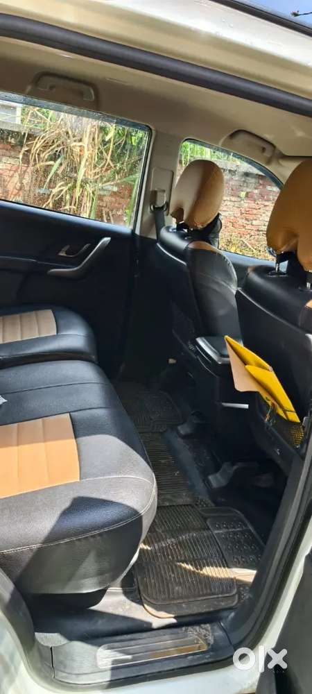 Mahindra Xuv500 2020 Diesel 45000 Km Driven.. Tax Upto October 2030.