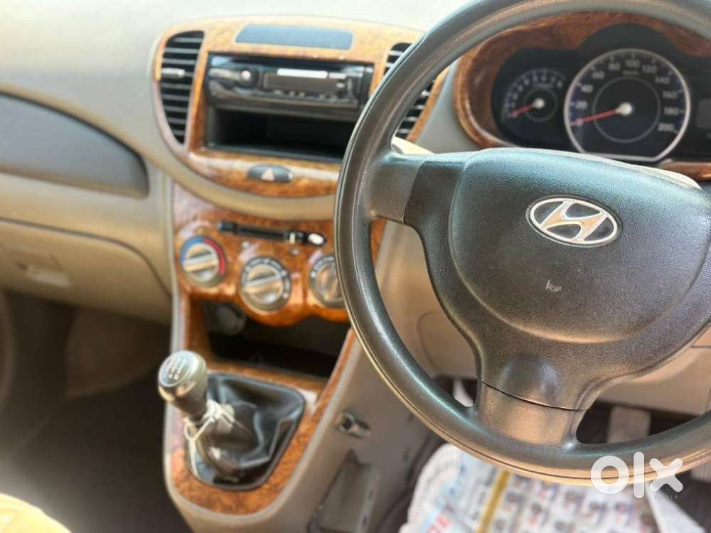Hyundai I10 Magna 1.1l, 2011, Cng & Hybrids