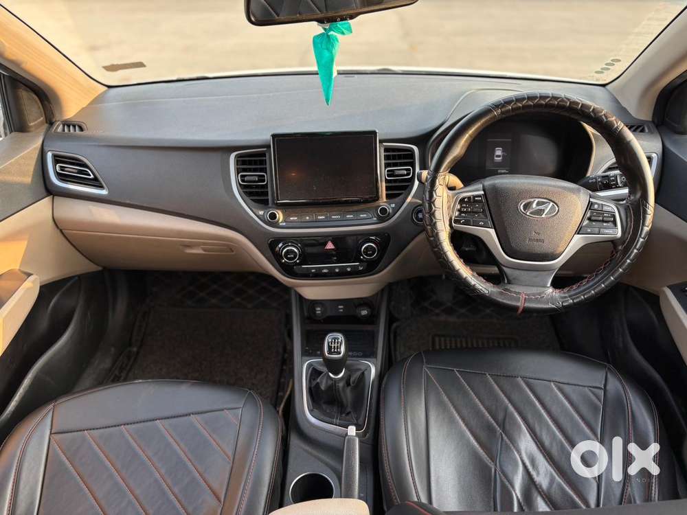 Hyundai Verna 1.5 Sx Petrol Mt, 2022, Petrol