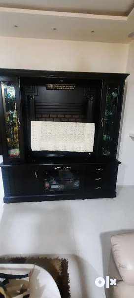 Olx tv clearance cabinet