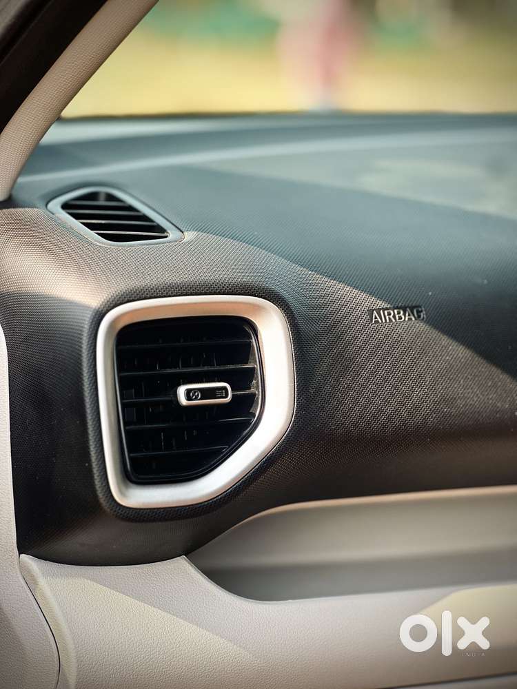 Hyundai Venue Sx Mt, 2023, Diesel