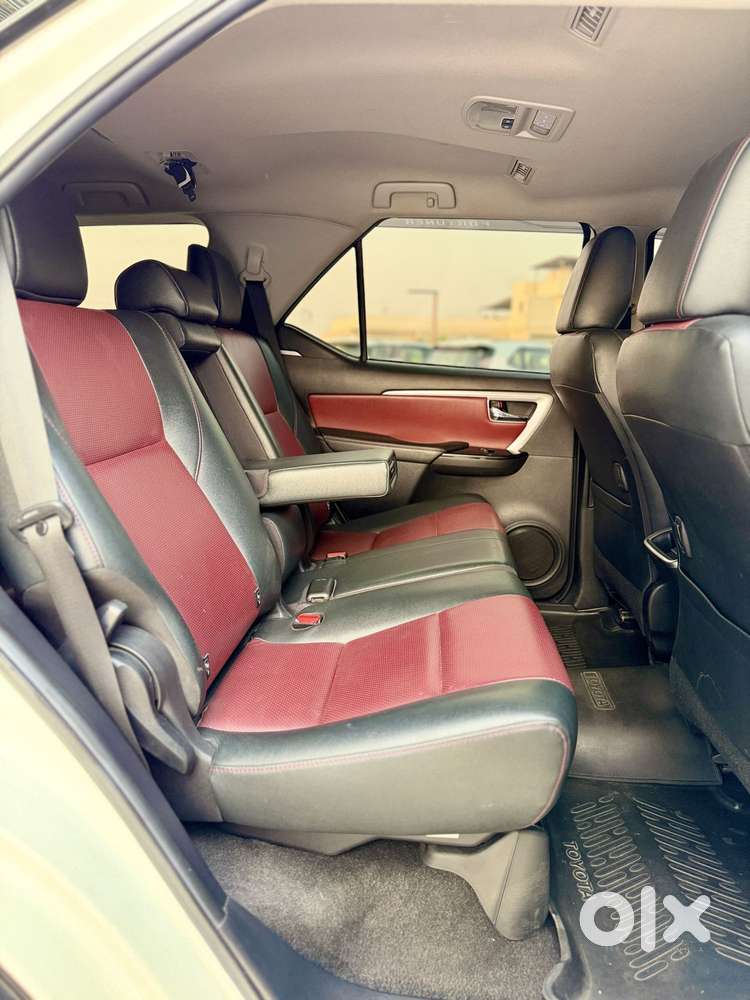 Toyota Fortuner Legender 4x2 At 2.8, 2021, Diesel